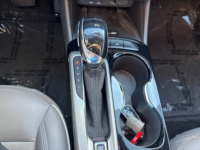 Used 2025 Buick Envista Avenir FWD image 23