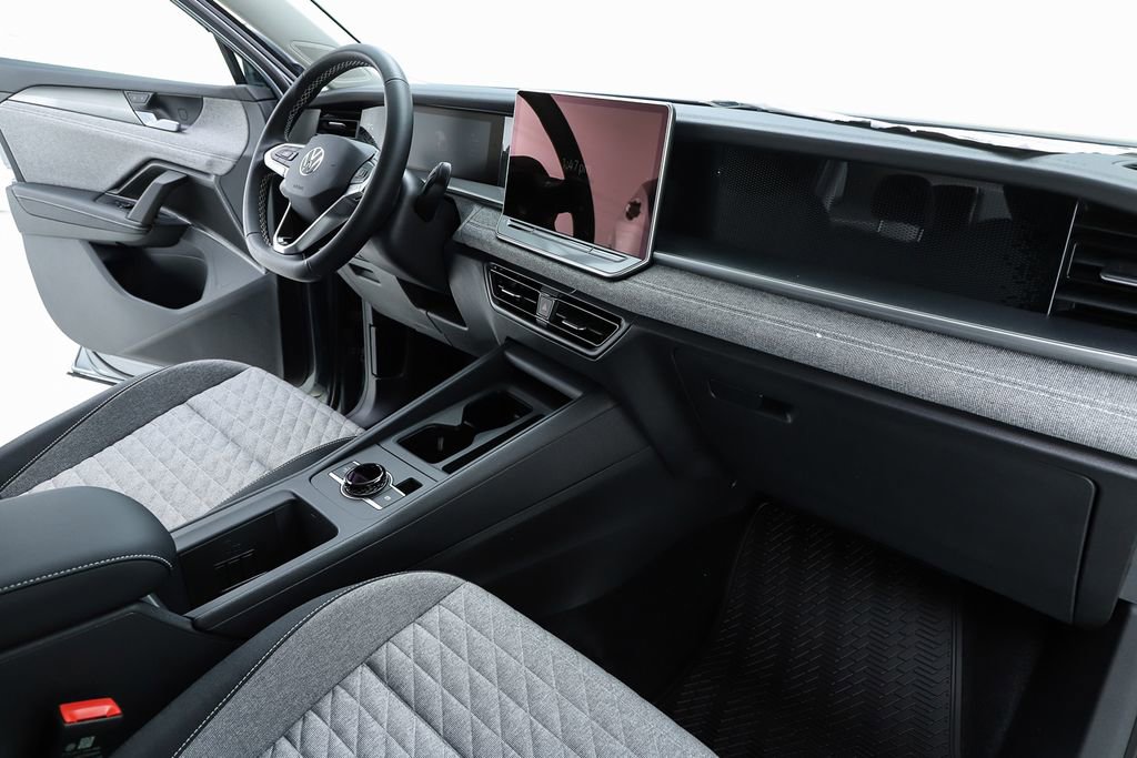 New 2026 Volkswagen Tiguan S image 69