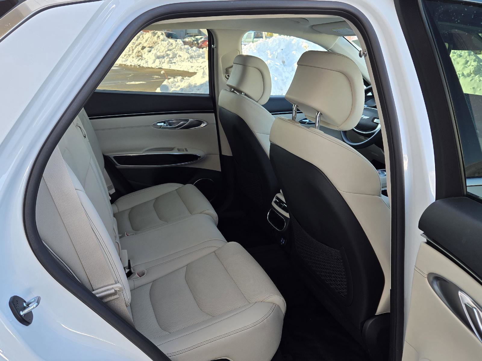 Used 2024 Genesis GV70 2.5T image 19