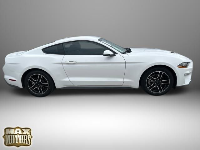 Used 2020 Ford Mustang Premium image 9