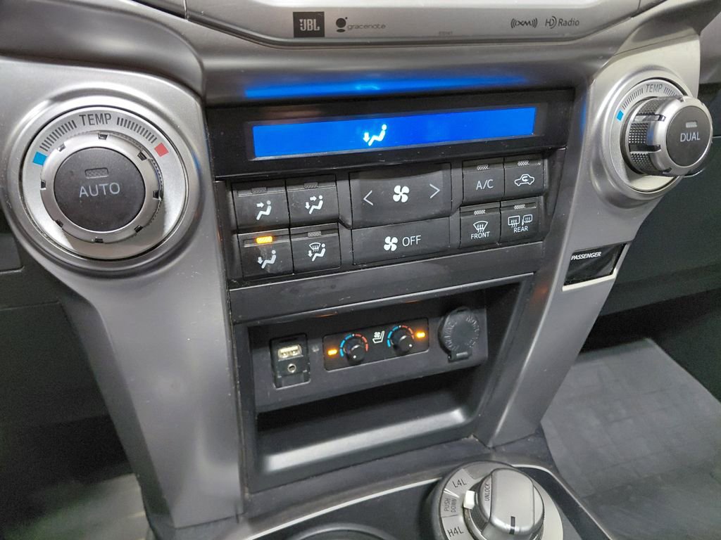 Used 2016 Toyota 4Runner Limited image 34