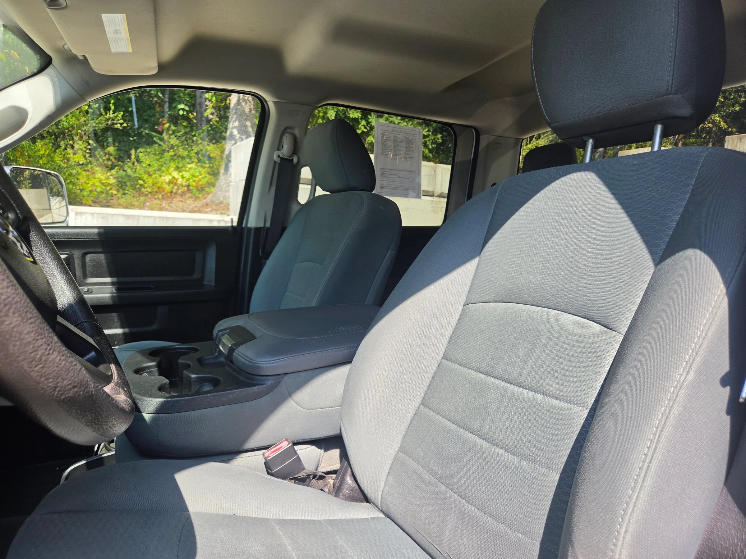Used 2016 RAM 2500 Tradesman w/ Popular Equipment Group AWD/4WD image 2