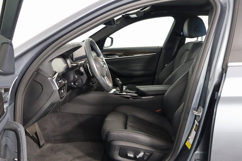 Used 2021 BMW 530i w/ Convenience Package image 9