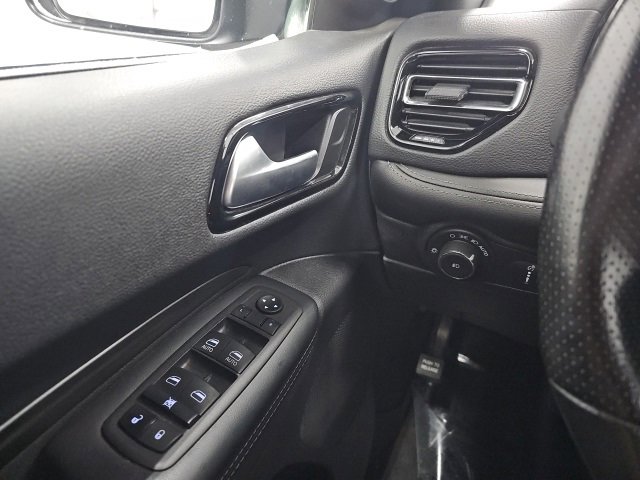 Used 2022 Dodge Durango SXT w/ Blacktop Package image 27