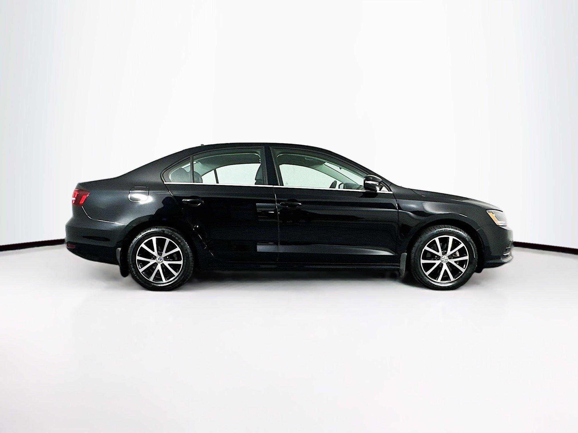 Used 2018 Volkswagen Jetta SE image 10