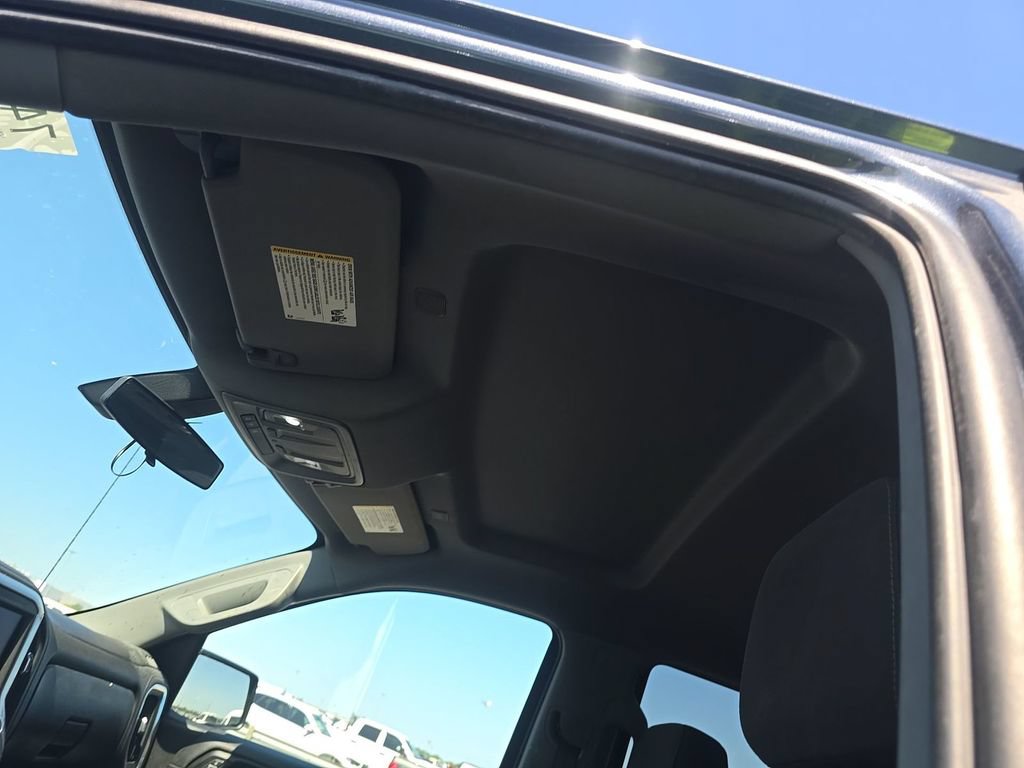 Used 2021 Chevrolet Silverado 1500 LT RWD image 11