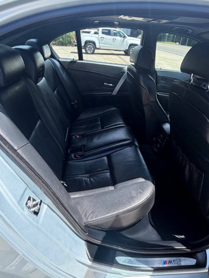 Used 2007 BMW M5 RWD image 10
