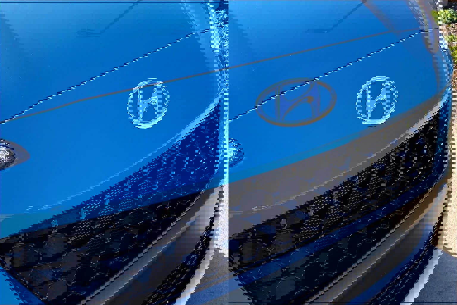 Used 2023 Hyundai Kona Limited image 31