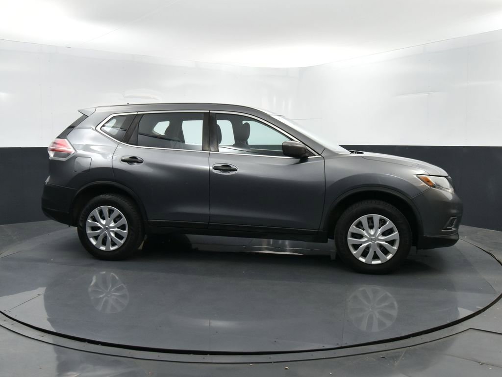 Used 2016 Nissan Rogue S image 39