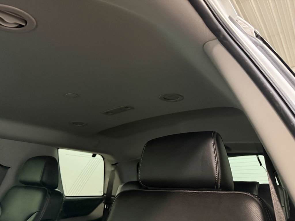 Used 2020 GMC Yukon Denali w/ Open Road Package image 9