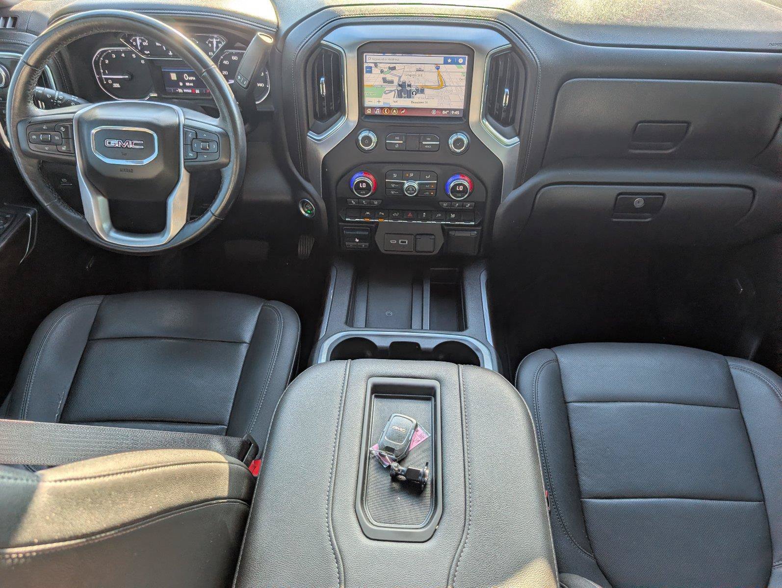 Used 2022 GMC Sierra 1500 SLT AWD/4WD image 33