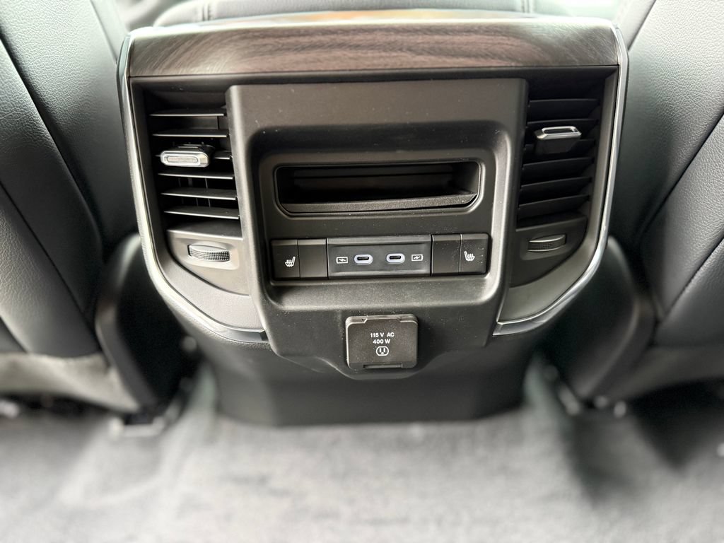 New 2026 RAM 1500 Laramie w/ Night Edition AWD/4WD image 33