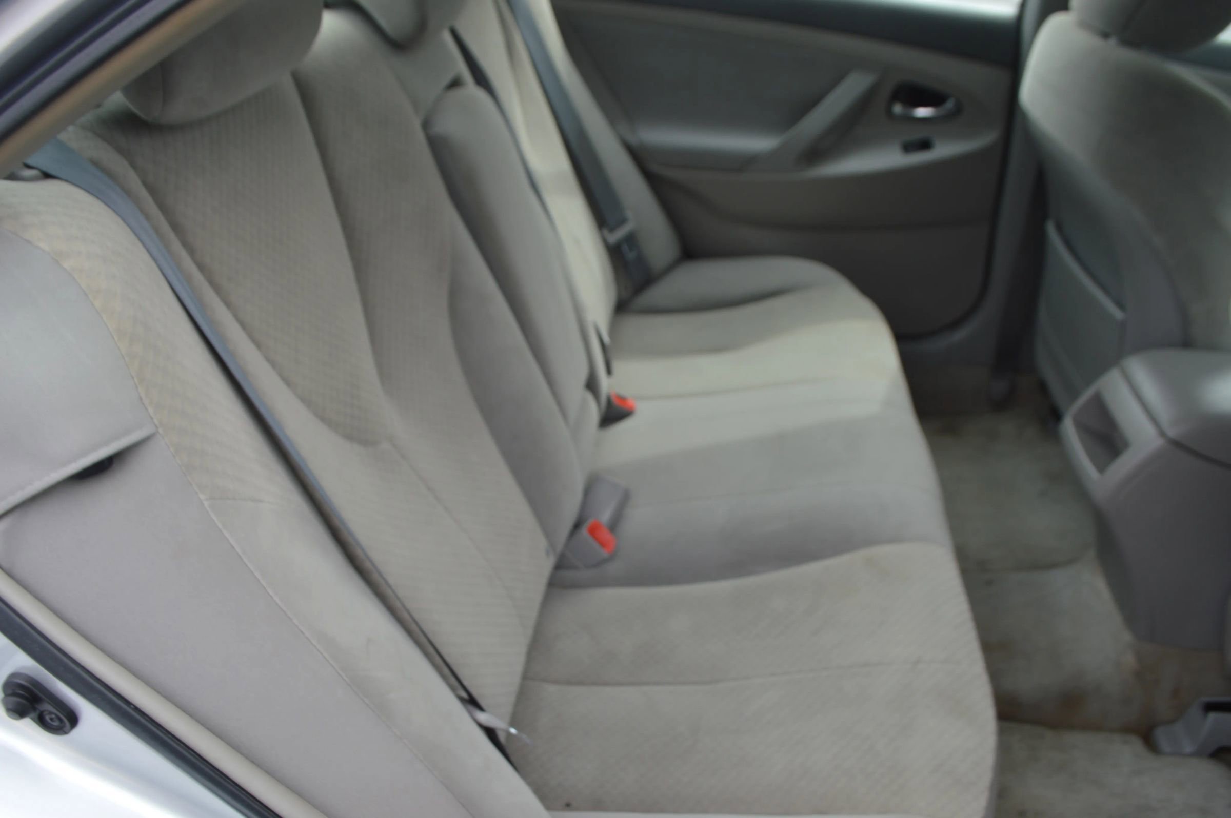 Used 2008 Toyota Camry LE image 25