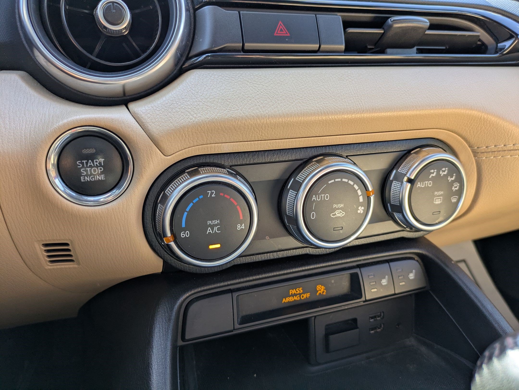 Used 2019 MAZDA MX-5 Miata Grand Touring RWD image 21