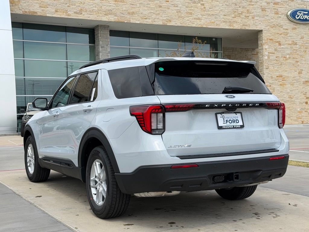 New 2026 Ford Explorer Active RWD image 10