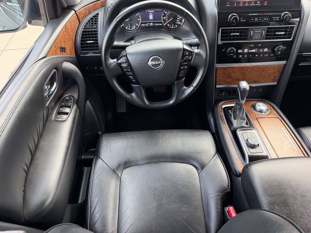Used 2024 Nissan Armada SL w/ Captain's Chairs Package AWD/4WD image 9