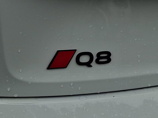 Used 2024 Audi Q8 e-tron Prestige w/ Prestige Package image 37