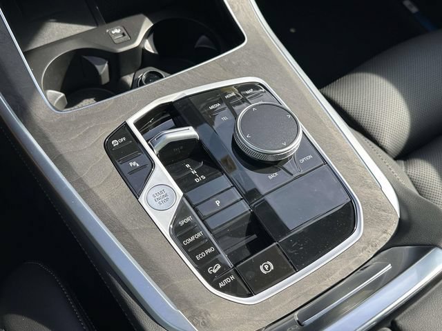 New 2026 BMW X5 xDrive40i w/ Premium Package AWD/4WD image 17