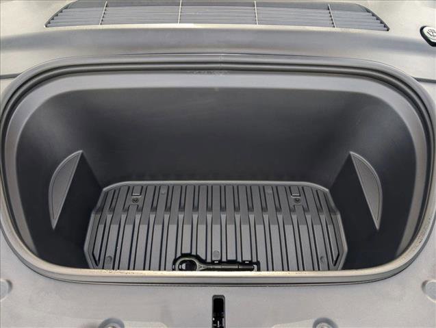 Used 2023 Tesla Model Y Long Range image 25