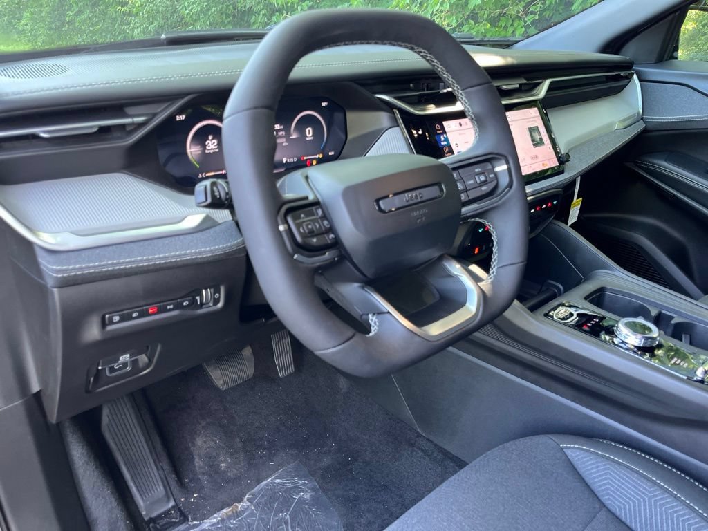 New 2026 Jeep Cherokee Laredo AWD/4WD image 3