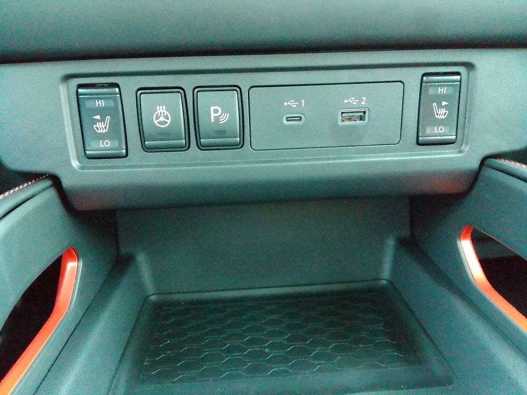 New 2026 Nissan Frontier PRO-4X w/ Pro-4x Convenience Package image 32