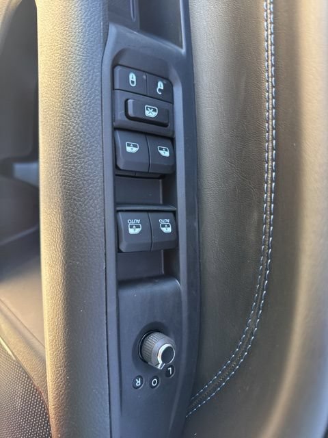 New 2026 Jeep Compass Latitude AWD/4WD image 8
