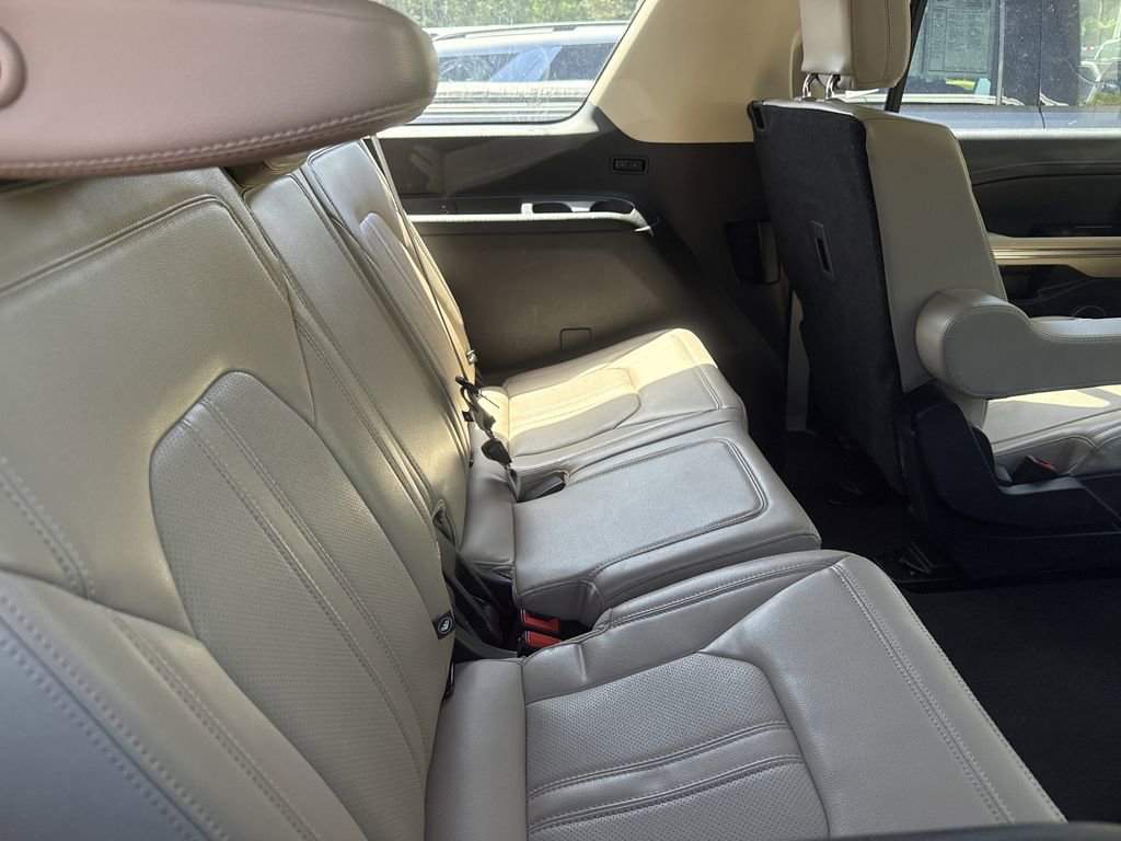 Used 2024 Ford Expedition Max Limited AWD/4WD image 18