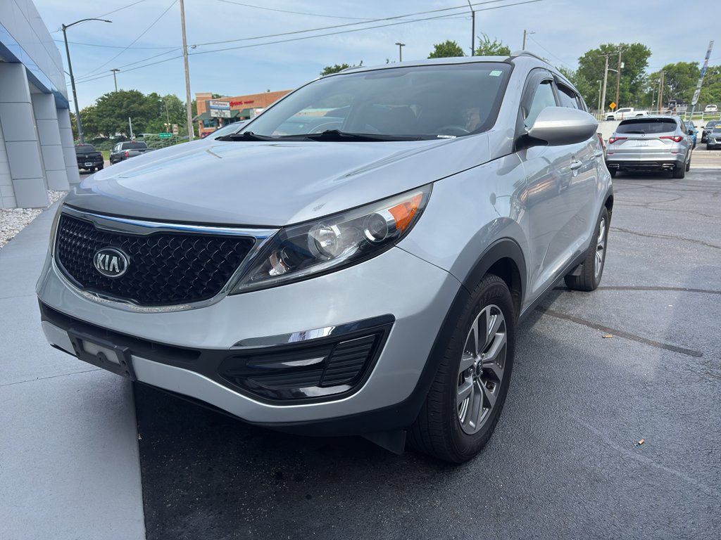 Used 2016 Kia Sportage LX w/ LX Popular Package FWD image 3