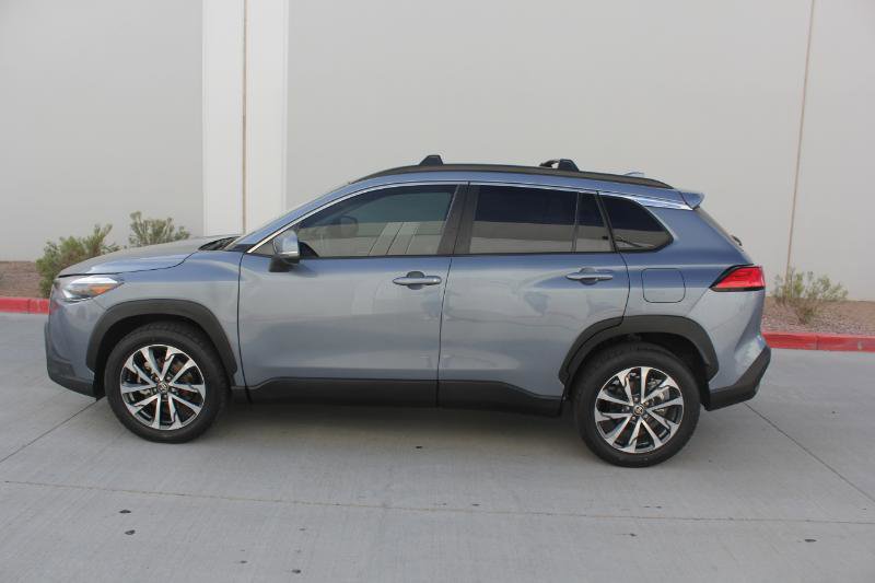 Used 2024 Toyota Corolla Cross XLE w/ Convenience Package image 8