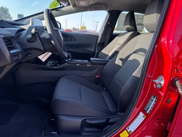 New 2027 Toyota Prius LE FWD image 15