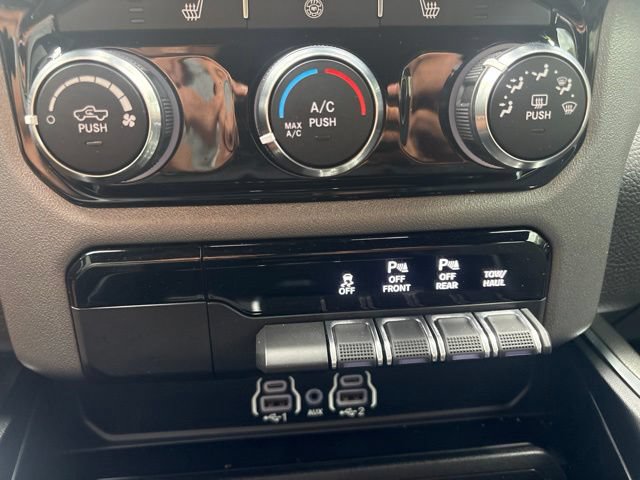 Used 2025 RAM 1500 Big Horn AWD/4WD image 43