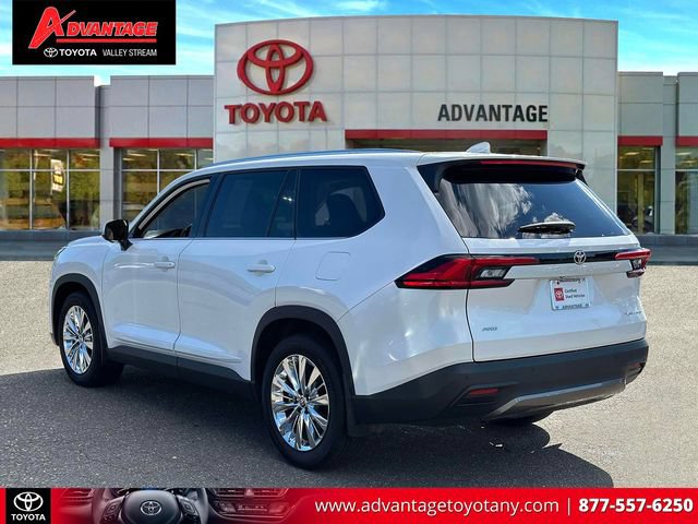 Used 2024 Toyota Grand Highlander AWD image 10