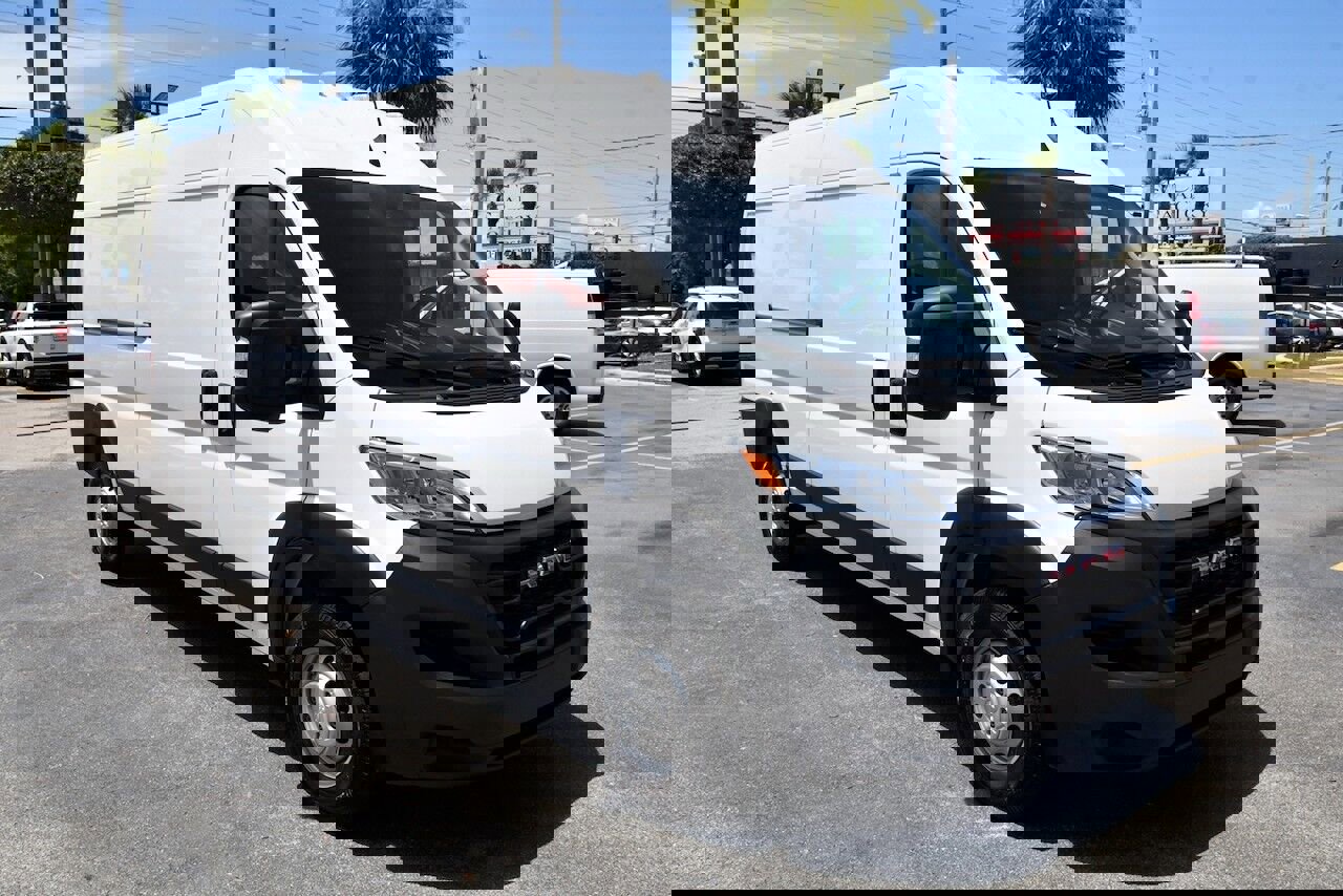 Used 2023 RAM ProMaster 2500 image 1