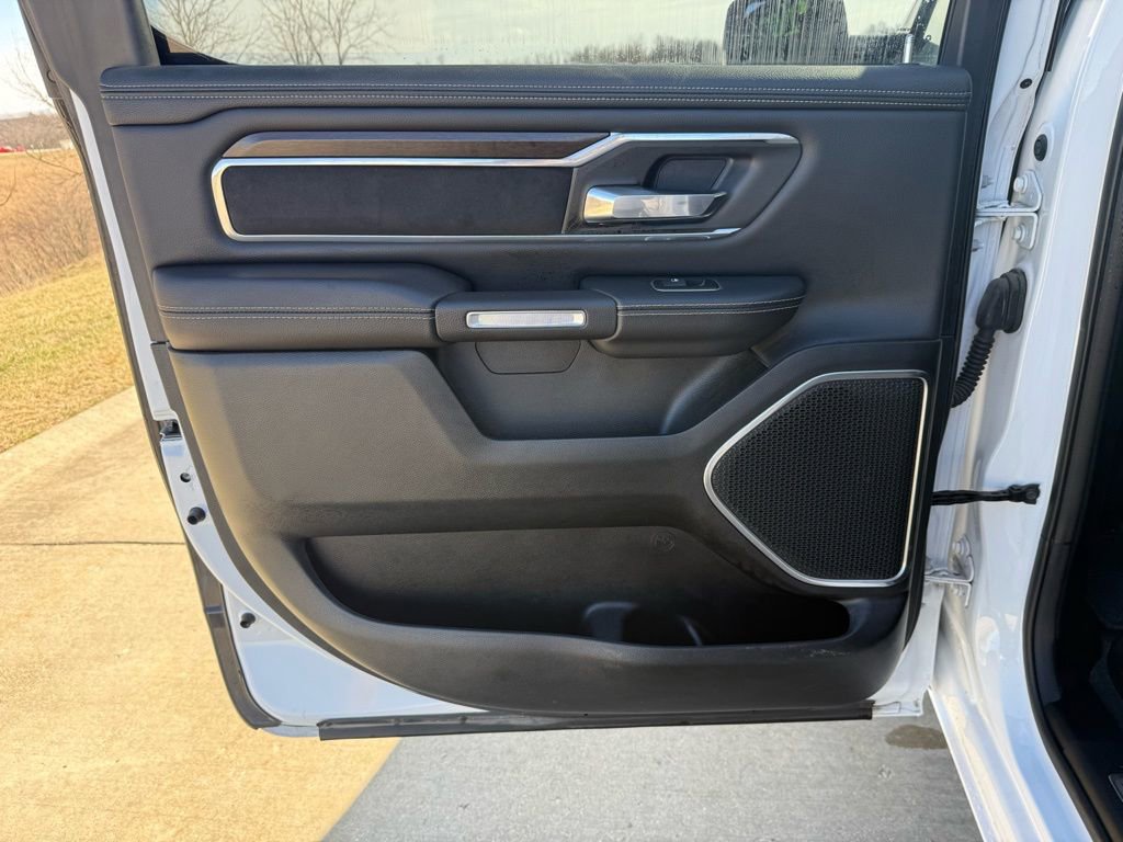 Used 2021 RAM 1500 Laramie image 12