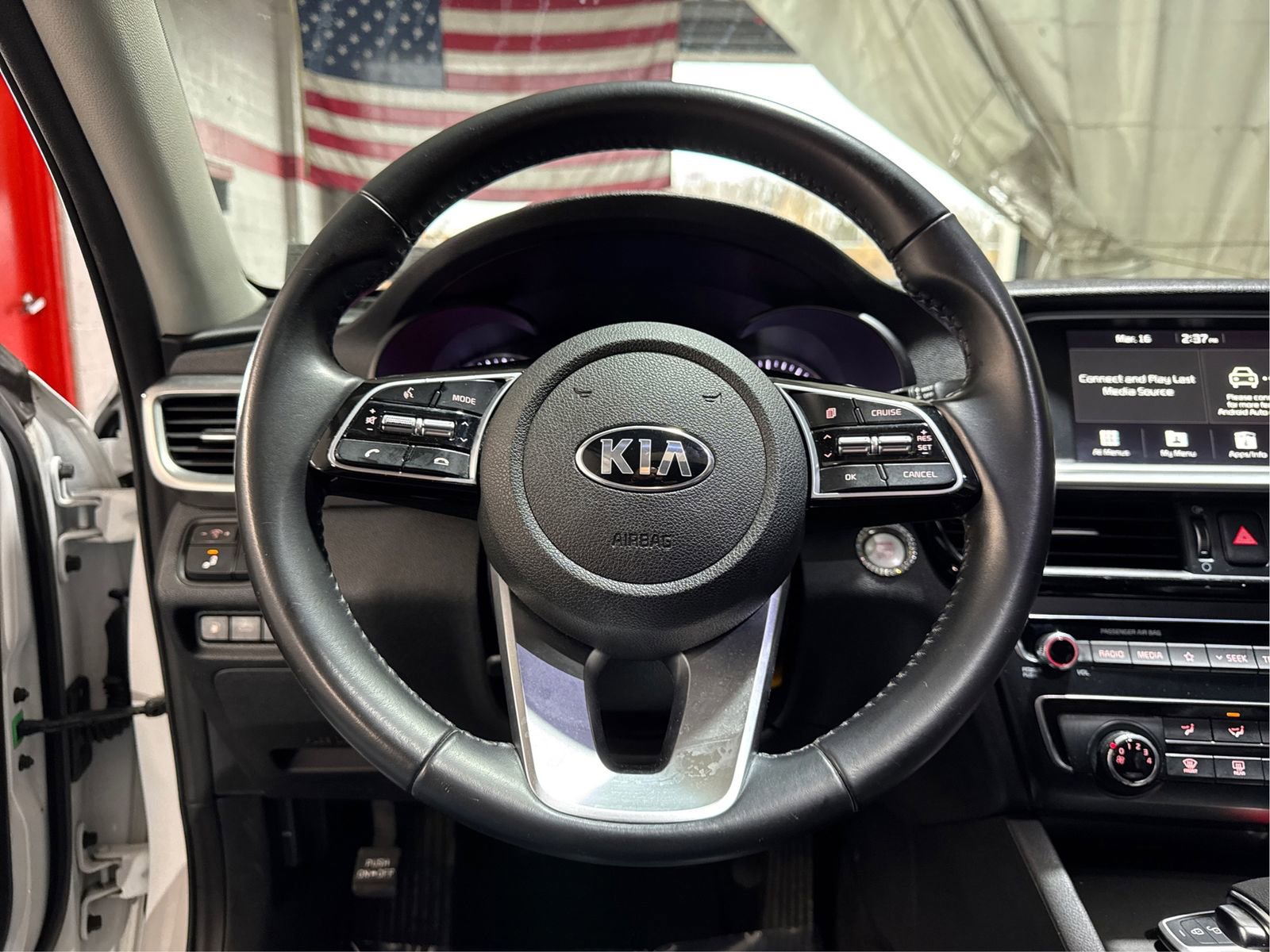 Used 2020 Kia Optima S w/ S Panoramic Sunroof Package image 15
