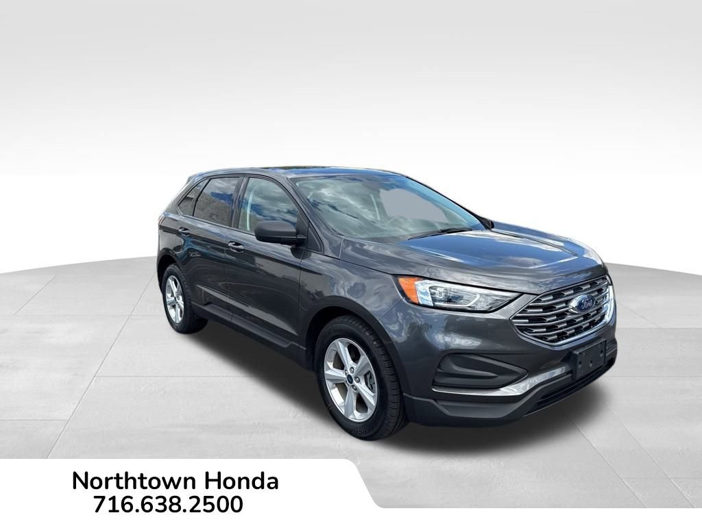 Used 2020 Ford Edge SE image 1