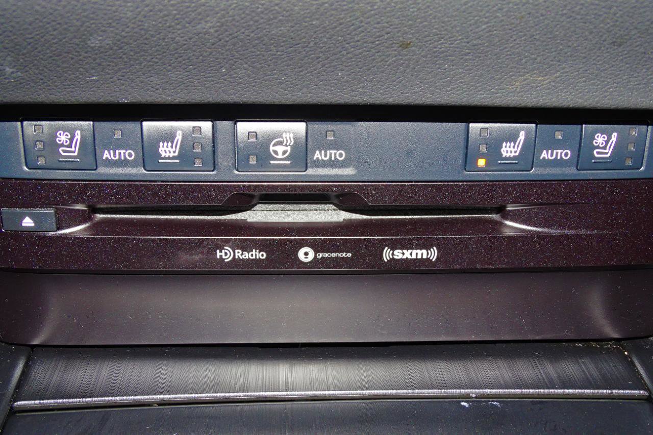 Used 2020 Lexus ES 350 F Sport w/ Accessory Package 2 image 26