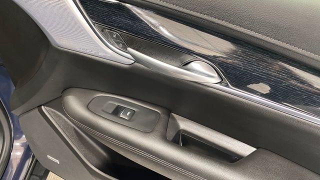 Used 2025 Cadillac XT5 Premium Luxury image 26