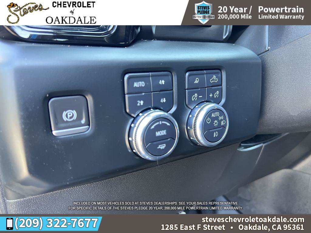 Used 2023 GMC Sierra 1500 AT4 w/ Technology Package AWD/4WD image 21