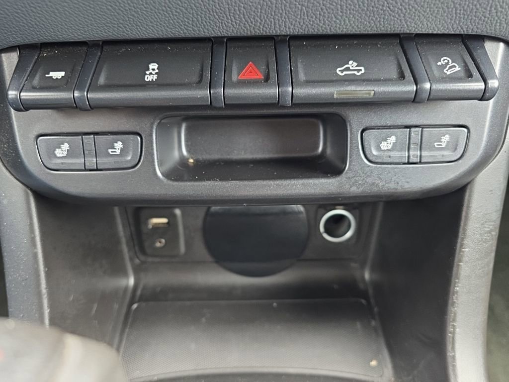 Used 2016 Chevrolet Colorado Z71 image 30