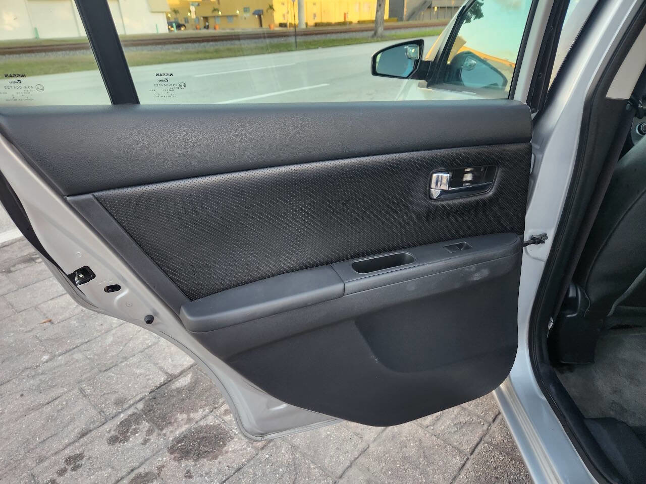 Used 2012 Nissan Sentra 2.0 SL w/ Special Value Pkg image 15