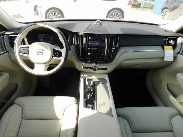 New 2024 Volvo XC60 T8 Ultimate w/ Climate Package image 19