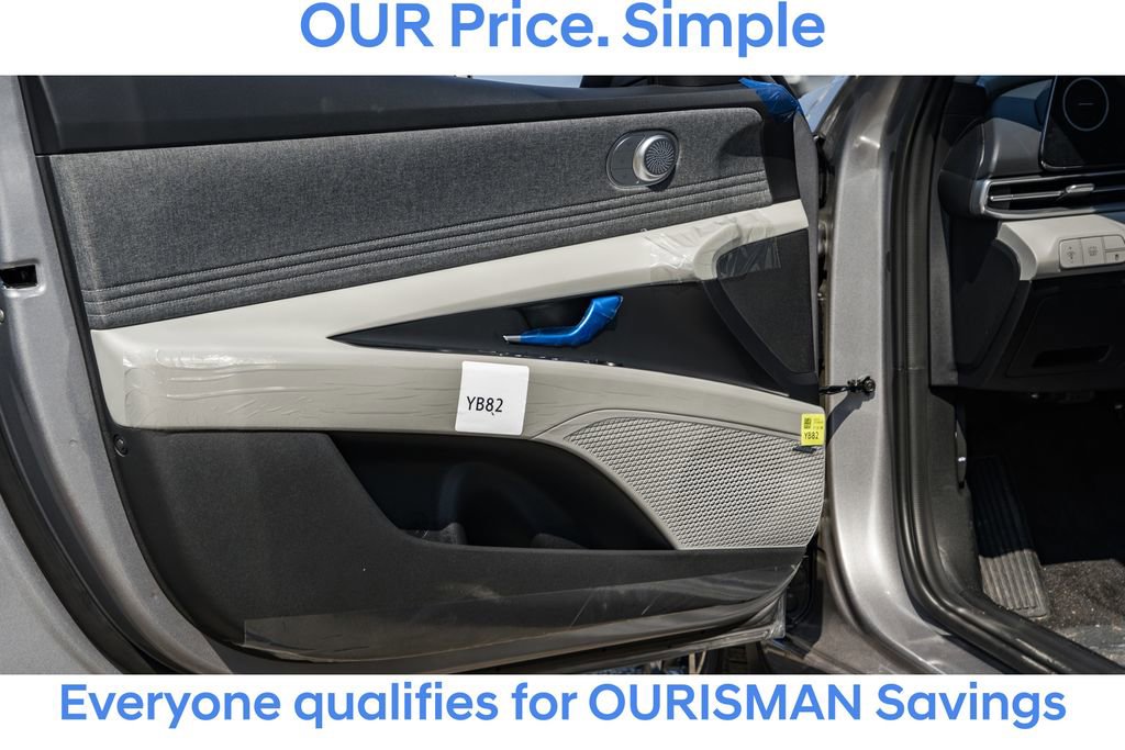 New 2025 Hyundai Elantra Limited image 33