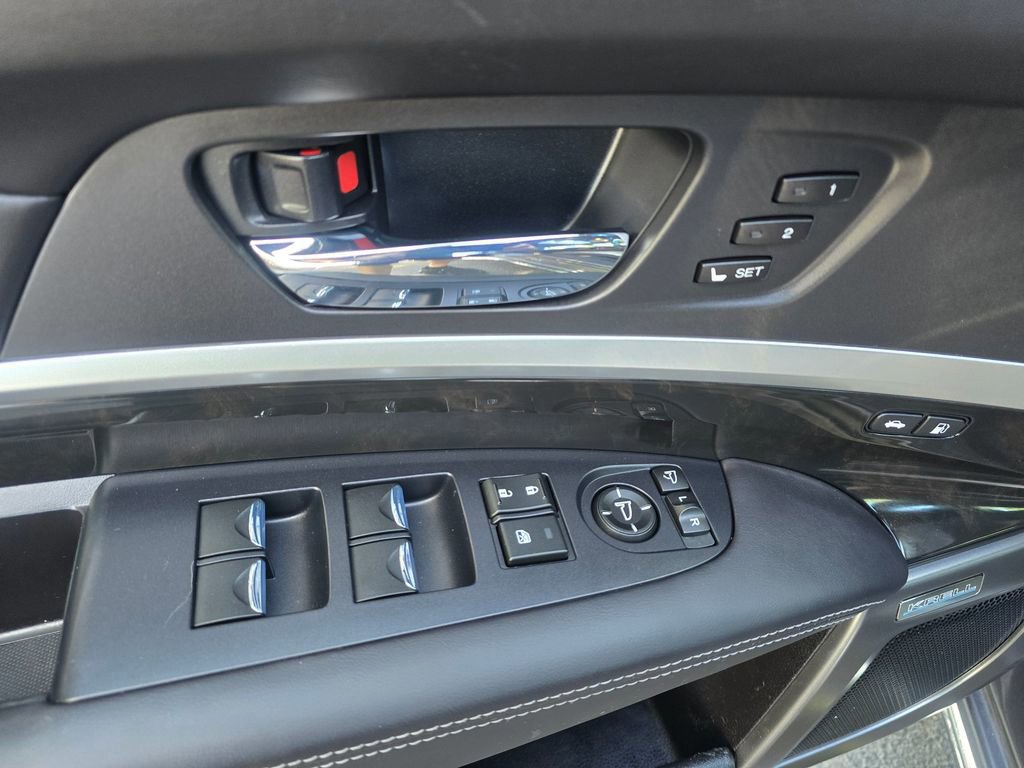 Used 2020 Acura RLX Sport Hybrid w/ Advance Pkg AWD/4WD image 18
