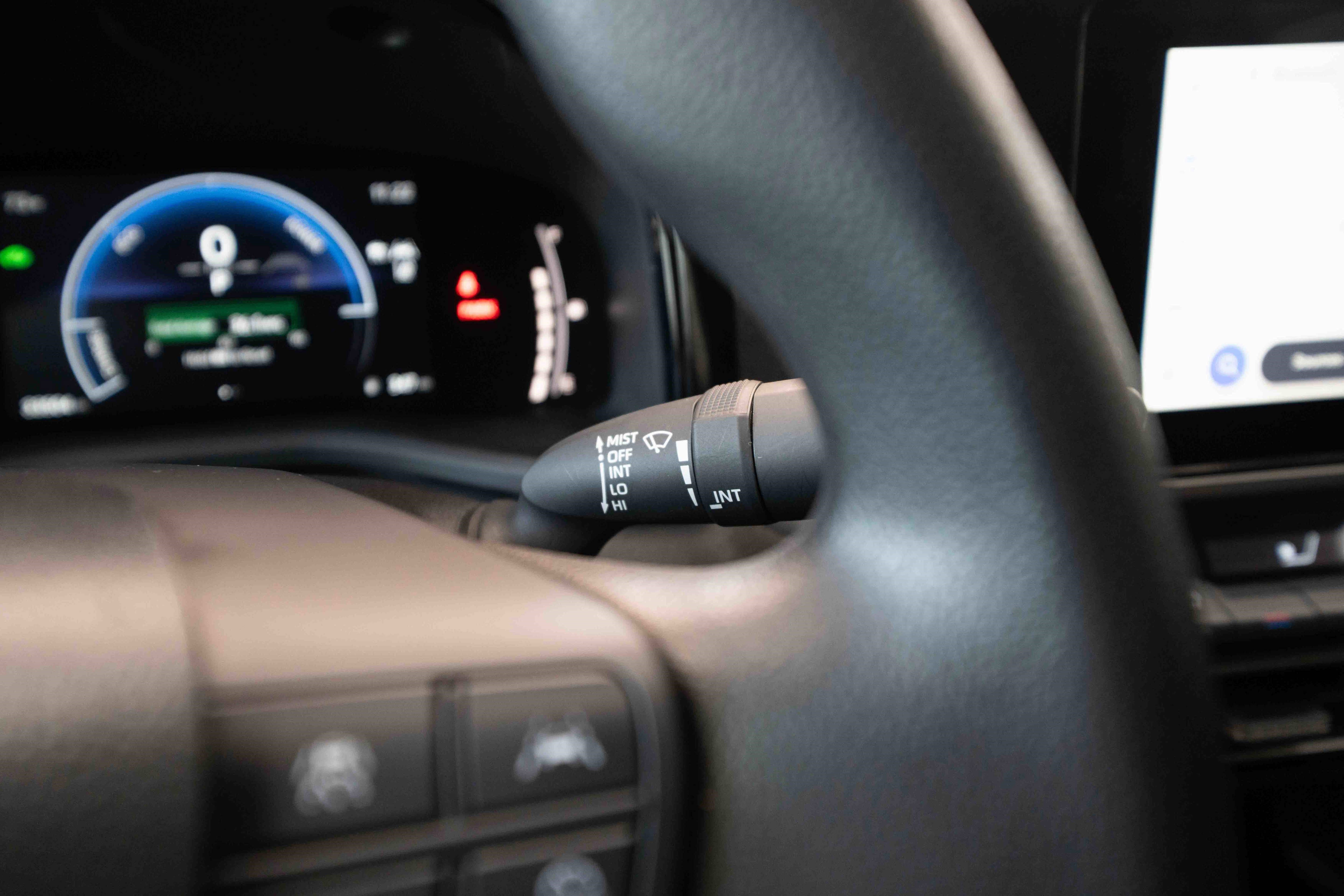 Used 2025 Toyota Camry LE FWD image 14