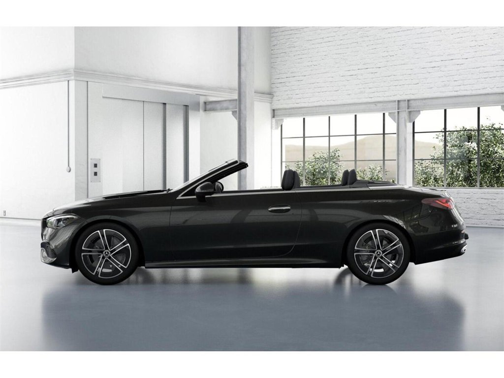 Used 2024 Mercedes-Benz CLE 300 4MATIC Cabriolet image 34