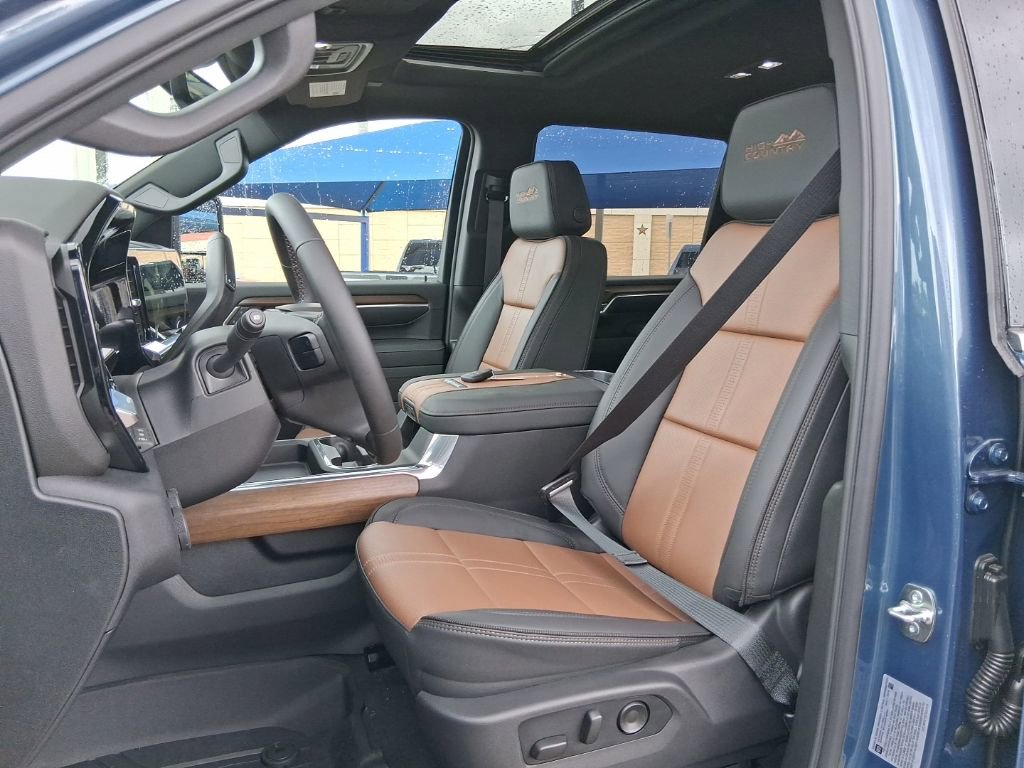 New 2026 Chevrolet Silverado 2500 High Country w/ High Country Premium Package AWD/4WD image 19