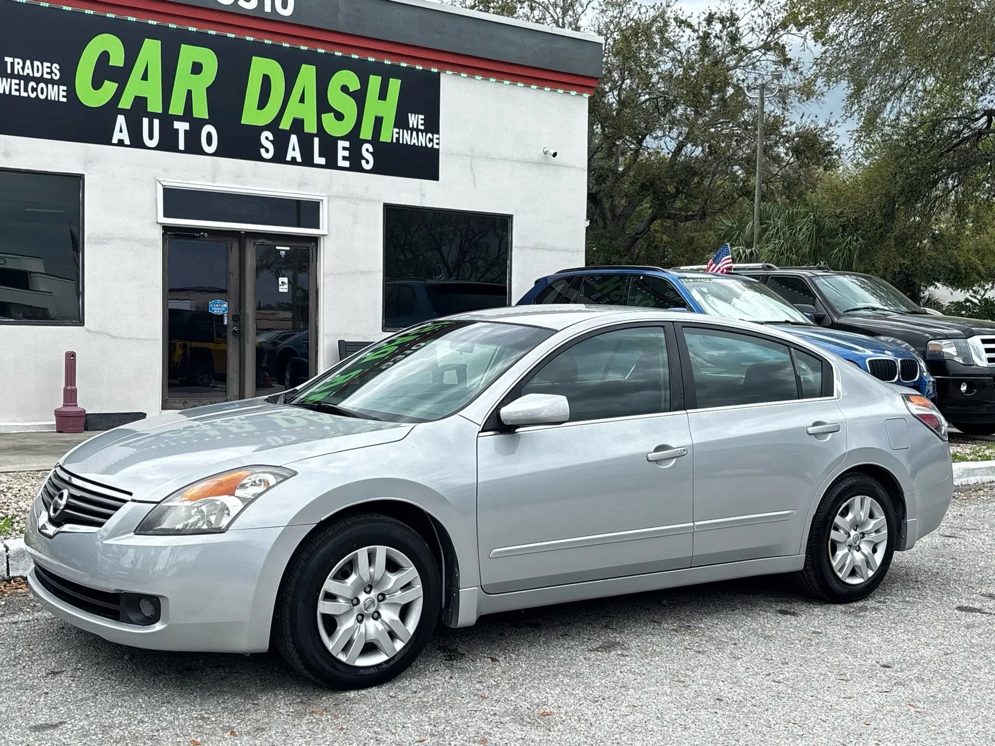 Used 2009 Nissan Altima 2.5 S FWD image 1