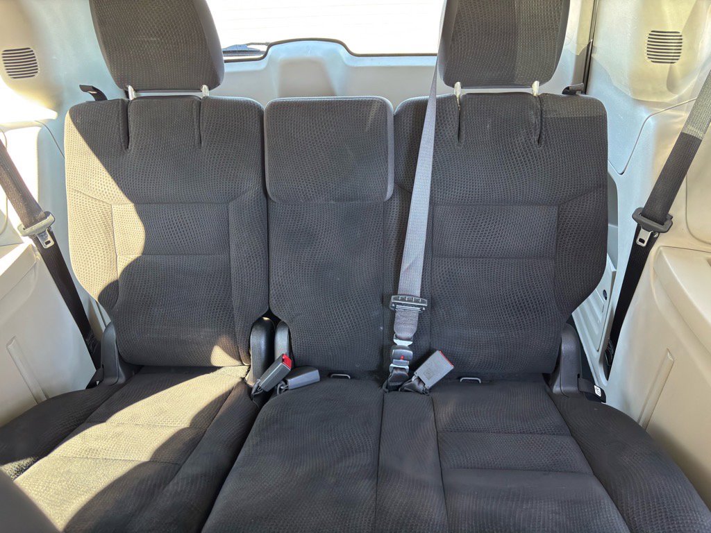 Used 2018 Dodge Grand Caravan SE image 14