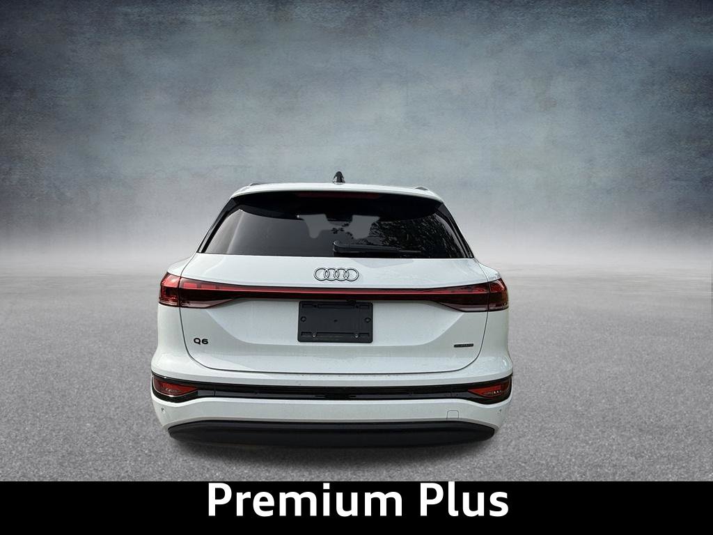 Used 2025 Audi Q6 e-tron Premium Plus w/ Premium Plus AWD/4WD image 8
